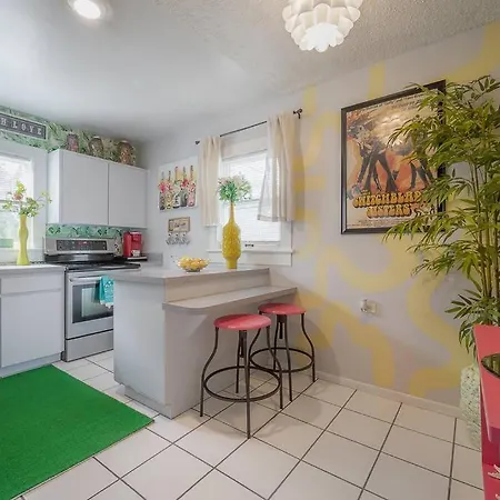 Vibing In The Heights/Breweries/Food/Petfriendly Villa Tampa Exterior photo